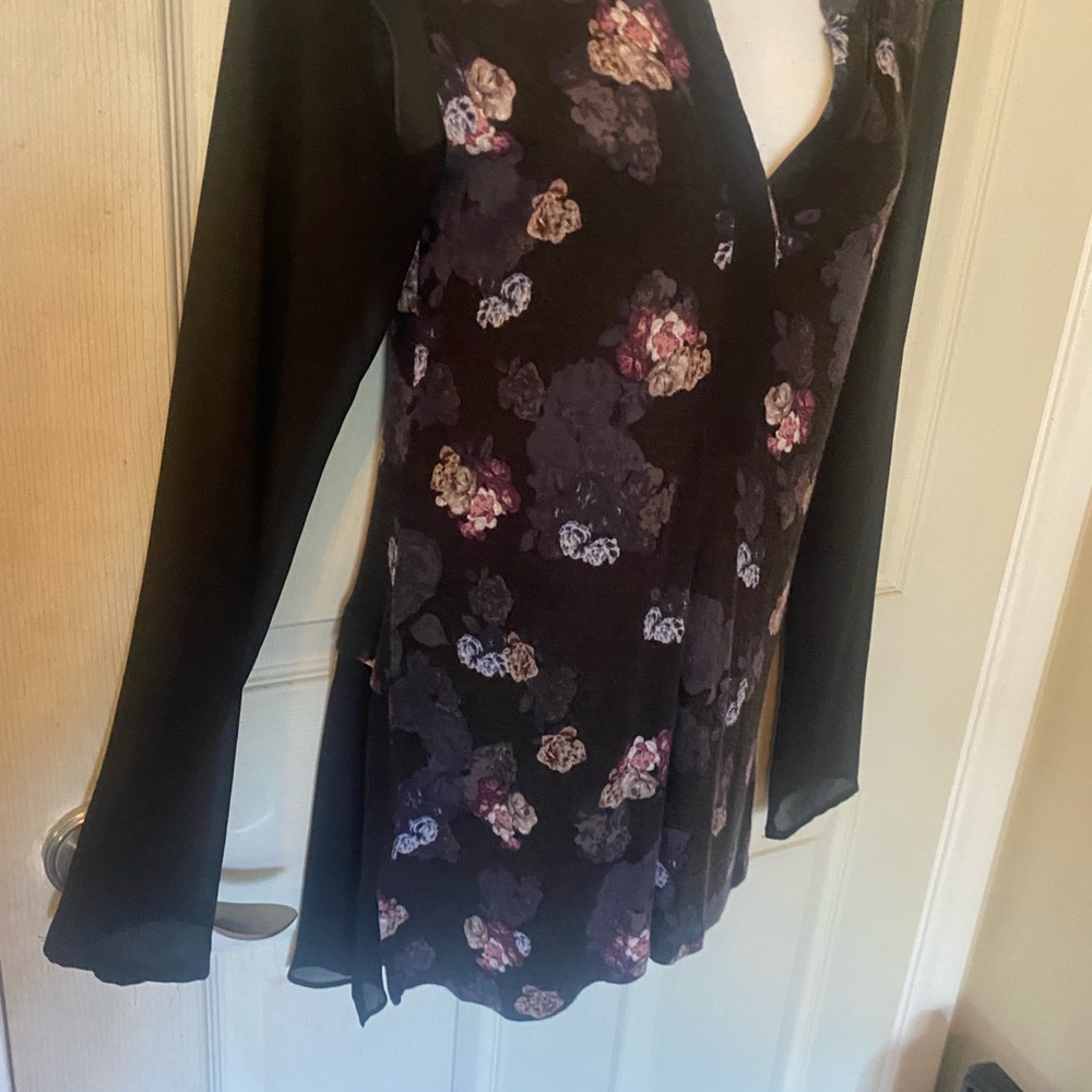 Floral Long Sleeve Blouse